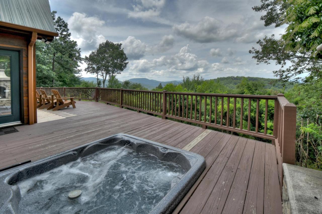 Champagne Chalet - Cuddleup Villa Morganton Buitenkant foto