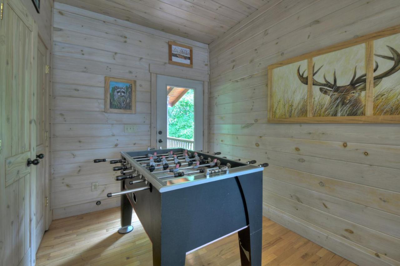 Champagne Chalet - Cuddleup Villa Morganton Buitenkant foto