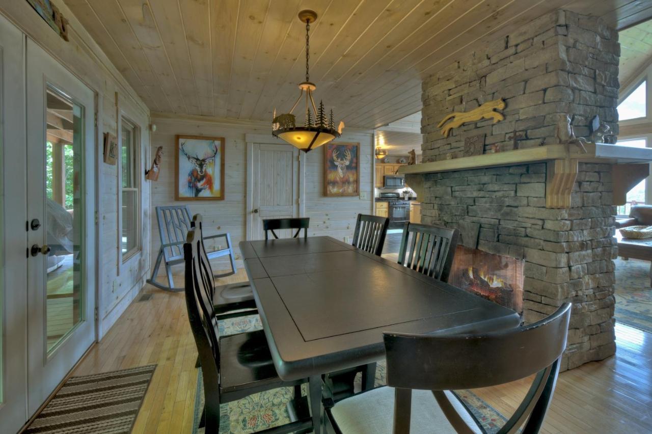 Champagne Chalet - Cuddleup Villa Morganton Buitenkant foto
